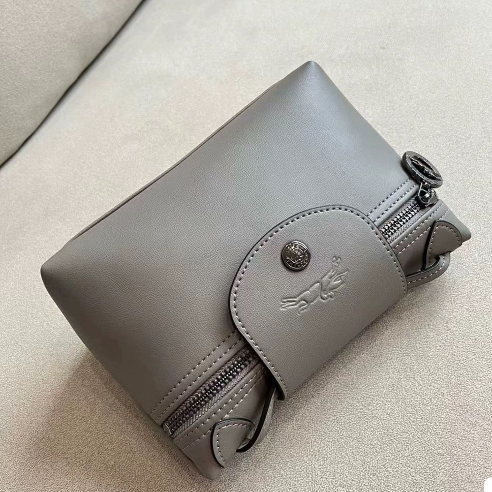 Longchamp Le Pliage Xtra XS Crossbody Bag in Gray - Picture 6 of 6